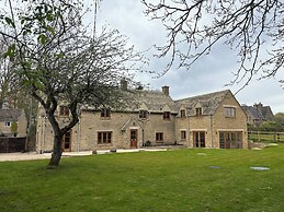 Manor Cottage