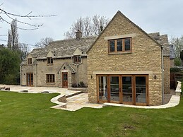 Manor Cottage