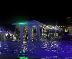 Cinco Rosas Resort