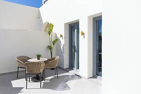 Maiandros Suites
