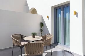 Maiandros Suites