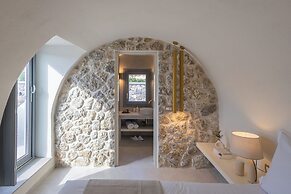 Maiandros Suites
