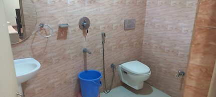 Hotel Parbati International