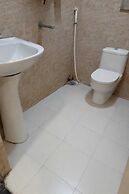 Hotel Parbati International