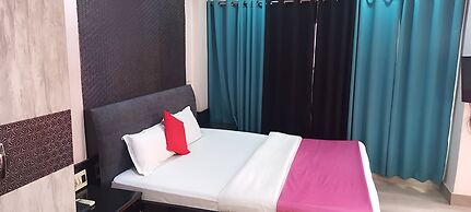 Hotel Parbati International