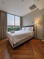 Summit By SanLiving - 2BR