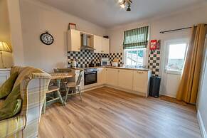 Host Stay Sea View Cottage
