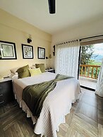 Luxury Mountain Villa w Pool & Fire Pits