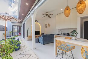 Ebony Villa Kerobokan