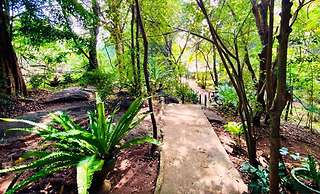 Green House Hotel