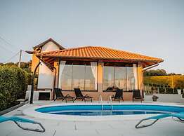 Belajec Wine & Nature Retreat