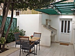 Menego Lodge Bol