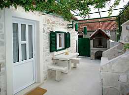 Menego Lodge Bol