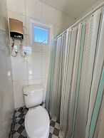 Belechl Ranch Studio Rental - Cozy Compact Room with Private Bathroom