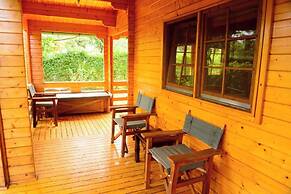 Severine Cottages And Lounge