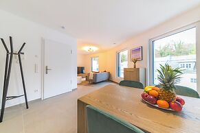 Halternative Residence Rose