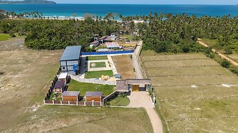 Duli Beach Farm Hostel