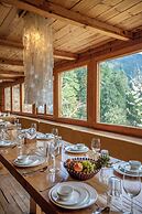 ELIVAAS Silvana 3 BHK Cottage