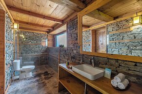 ELIVAAS Silvana 3 BHK Cottage