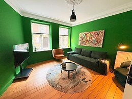 Greenbrook Homes - FAMILY APT.