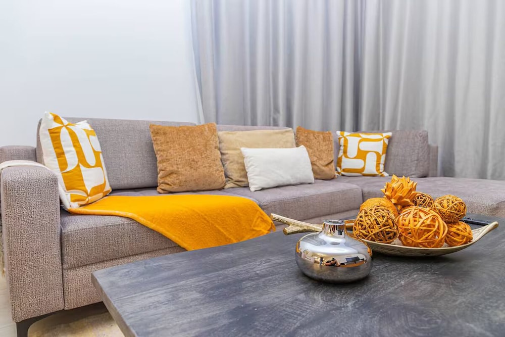 Bloomfields Splendid 1BR in Al Jadda