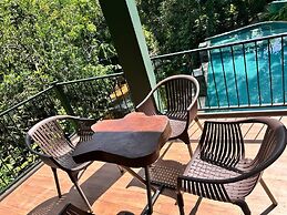 Niwana Resort