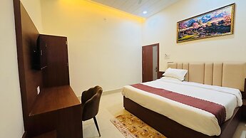 Shree Gangesh Inn