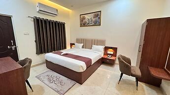 Shree Gangesh Inn