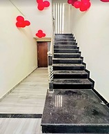Shree Gangesh Inn