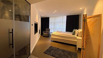 La Luma Suites&Hostel