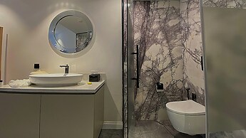 La Luma Suites&Hostel