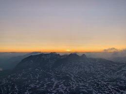 eder.VIEW