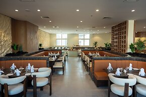 Reya Creek Hotel