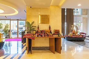 Reya Creek Hotel