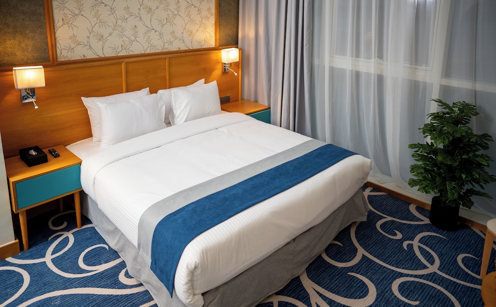 Reya Creek Hotel