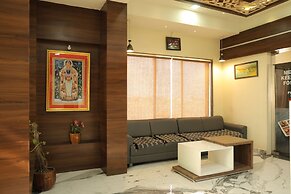 Hotel Vraj Inn