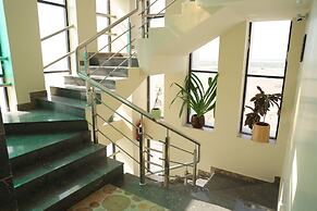 Hotel Vraj Inn