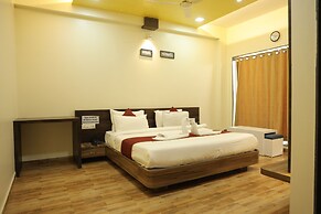 Hotel Vraj Inn