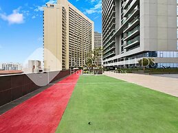 Bloomfields Stunning STU Bloom Tower JVC