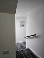 Woodside House
