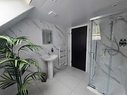 Woodside House