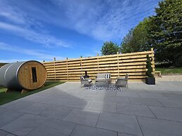 Woodside House