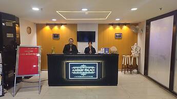 Hotel Aarkay Palace