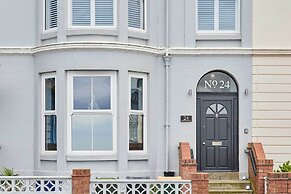 Host and Stay The Seaview Lookout