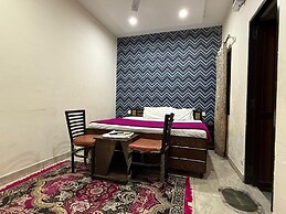 Dream Lounge