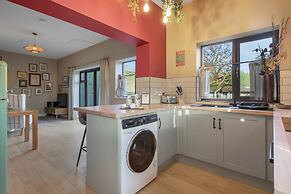 Pools Cottages | Countryside Luxury in Warwickshire