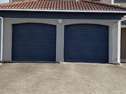 12 Saddleback Village