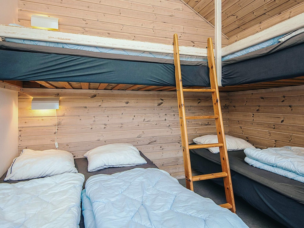Standard Cabin For, 5 Pers, 25m2