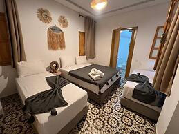 RIAD HOUCINE