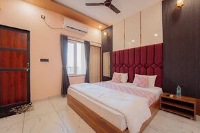 Hotel Galaxy 700